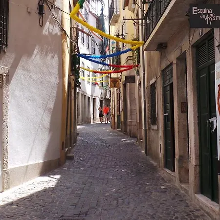 Barracao De Alfama