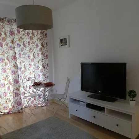 Barracao De Alfama *