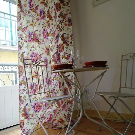 Barracao De Alfama * Лиссабон